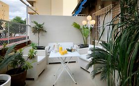 Apartamento con gran terraza jardín cerca del centro